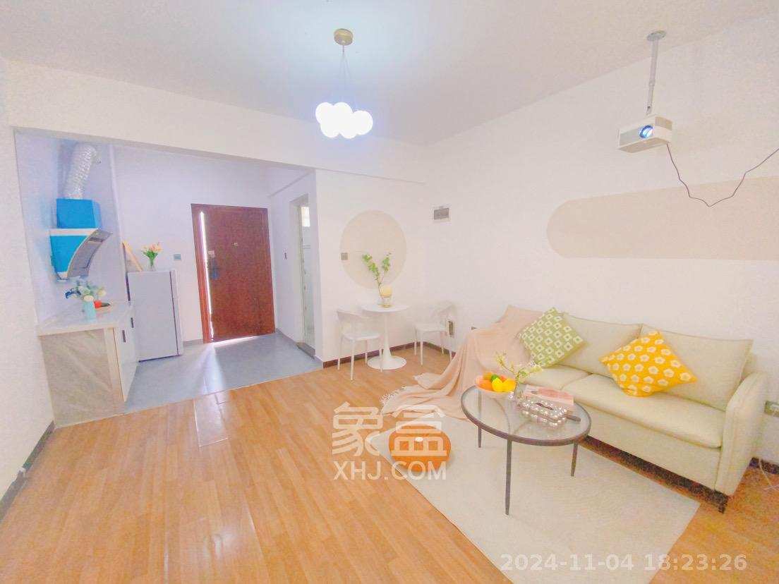 巧克力空间（建鸿达现代大厦）  1室1厅1卫   2100.00元/月室内图