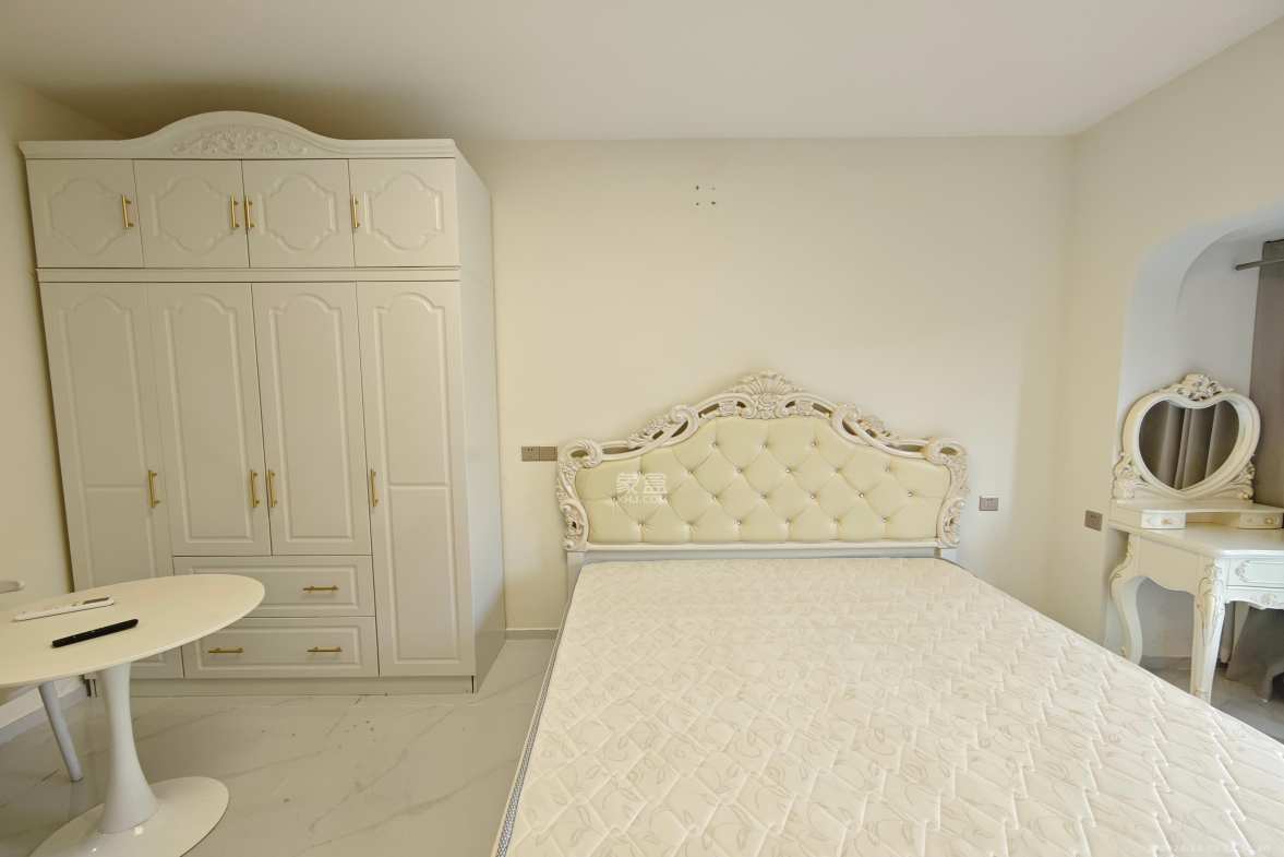 碧桂园城市之光  1室1厅1卫    1550.0元/月室内图