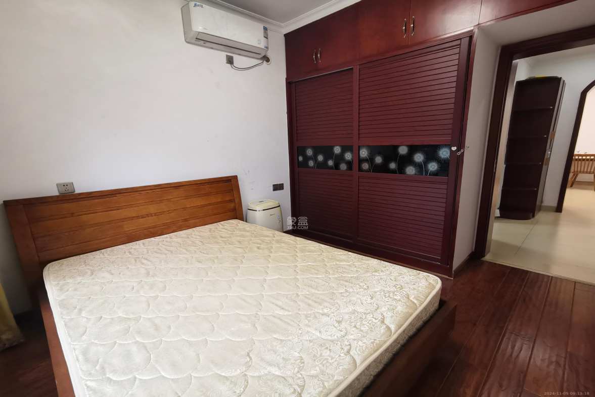 北辰三角洲D2区  3室2厅1卫   3300.00元/月室内图