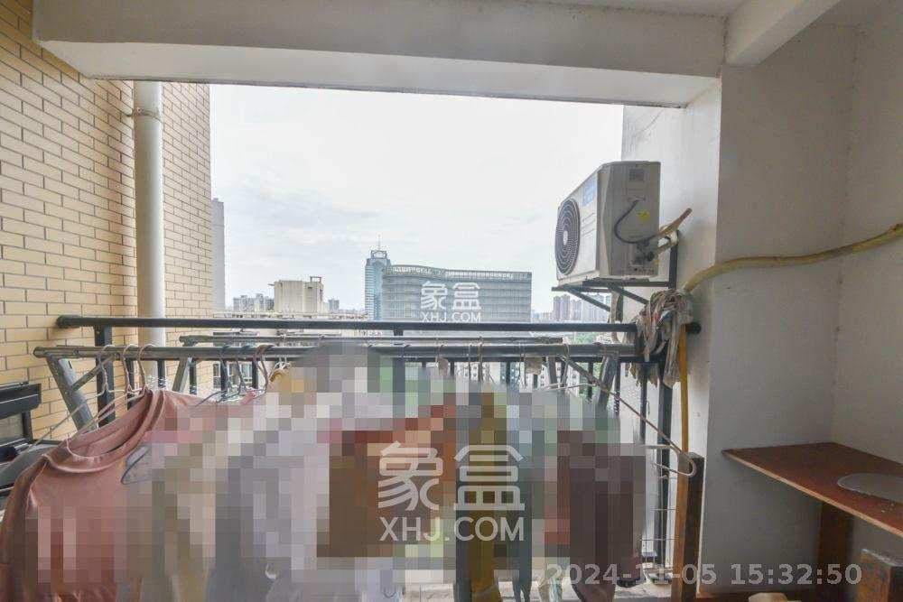 颐兴家园  2室1厅1卫    2600.0元/月室内图