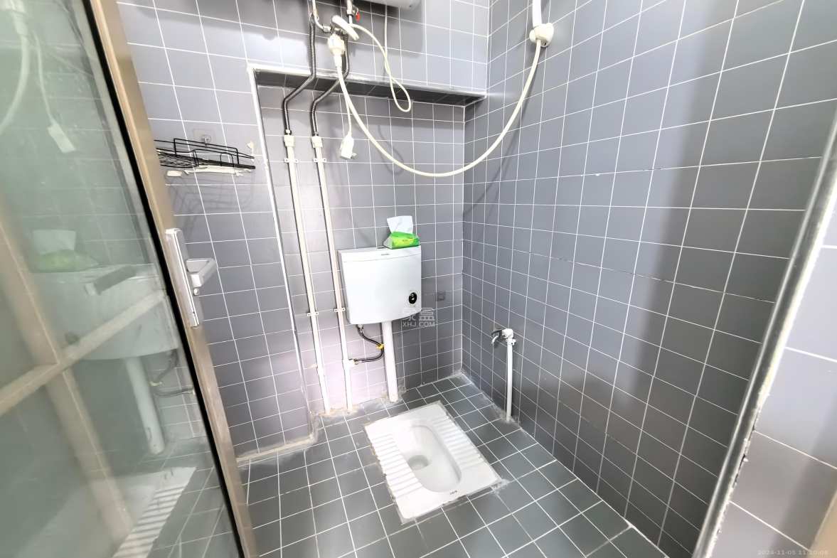 东文庙坪  1室0厅1卫   1400.00元/月室内图