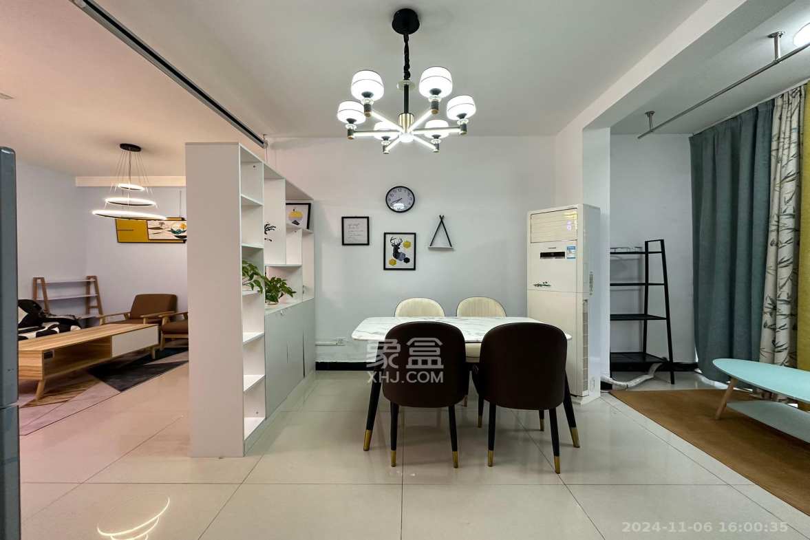 湘域中央 2室1厅1卫 3600.0元/月 湘域中央 2室1厅1卫 3600.0元/月室内图