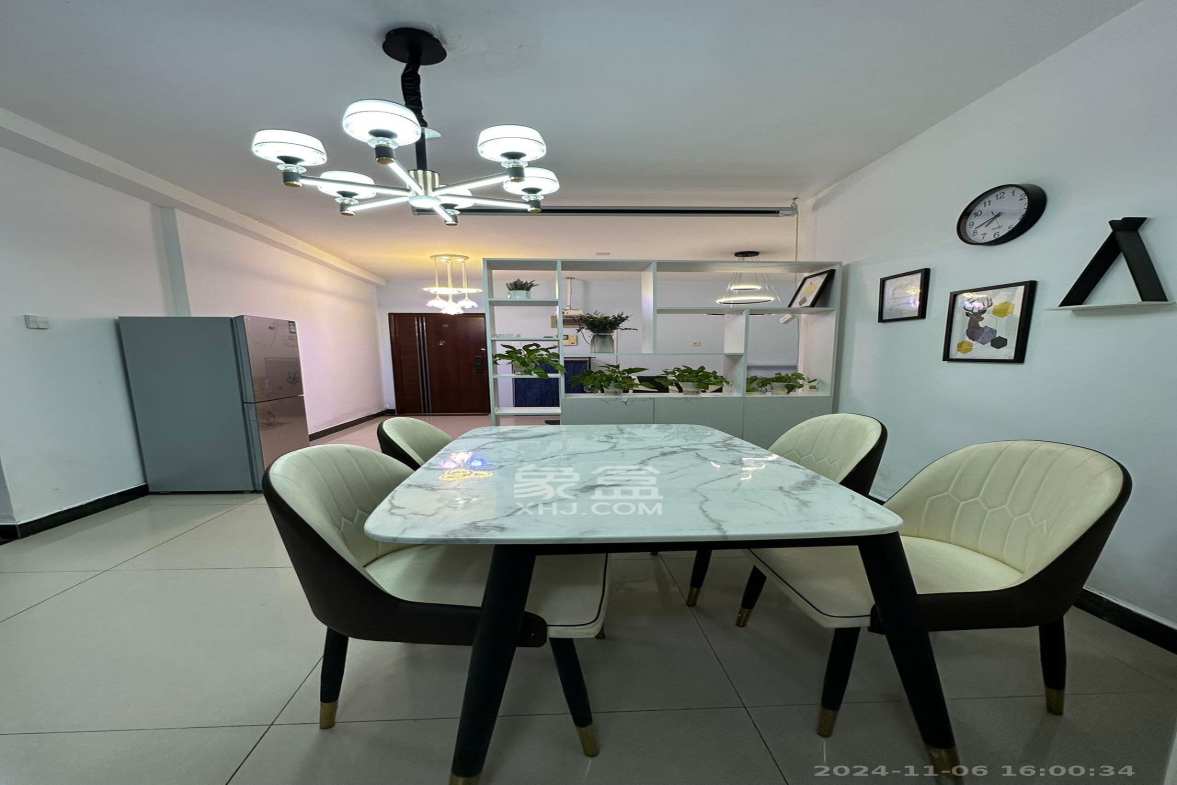 湘域中央 2室1厅1卫 3600.0元/月 湘域中央 2室1厅1卫 3600.0元/月室内图