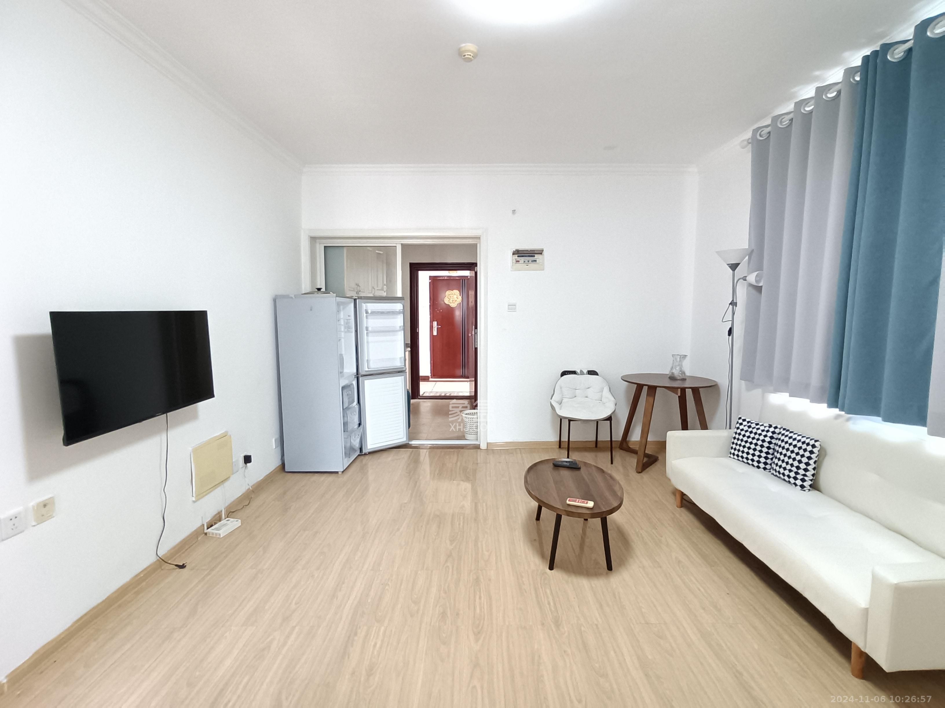 万芙锦城  1室1厅1卫    1500.0元/月