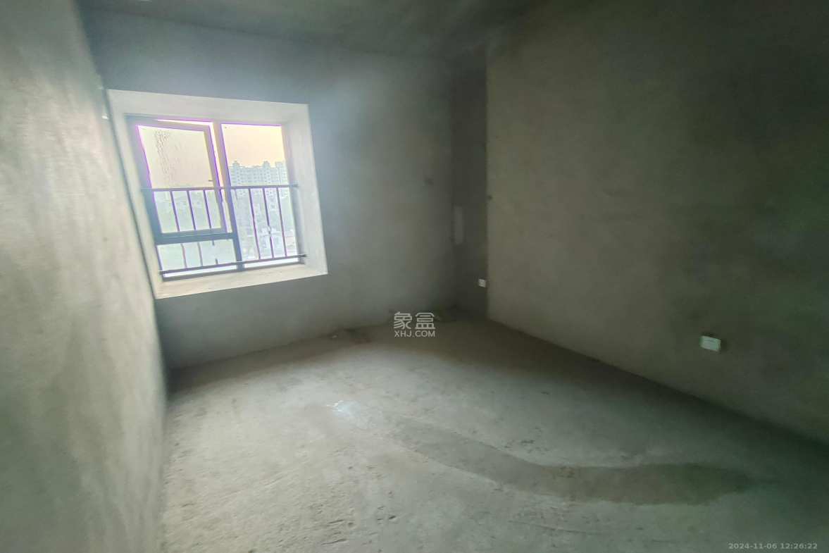 璞悦府 4室2厅2卫 1500.0元/月 璞悦府 4室2厅2卫 1500.0元/月室内图