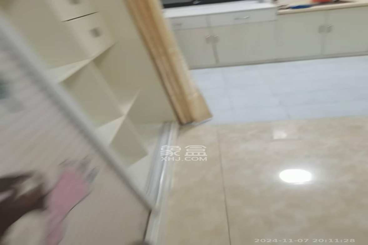 长房天翼未来城 1室1厅1卫 2000.0元/月 长房天翼未来城 1室1厅1卫 2000.0元/月室内图