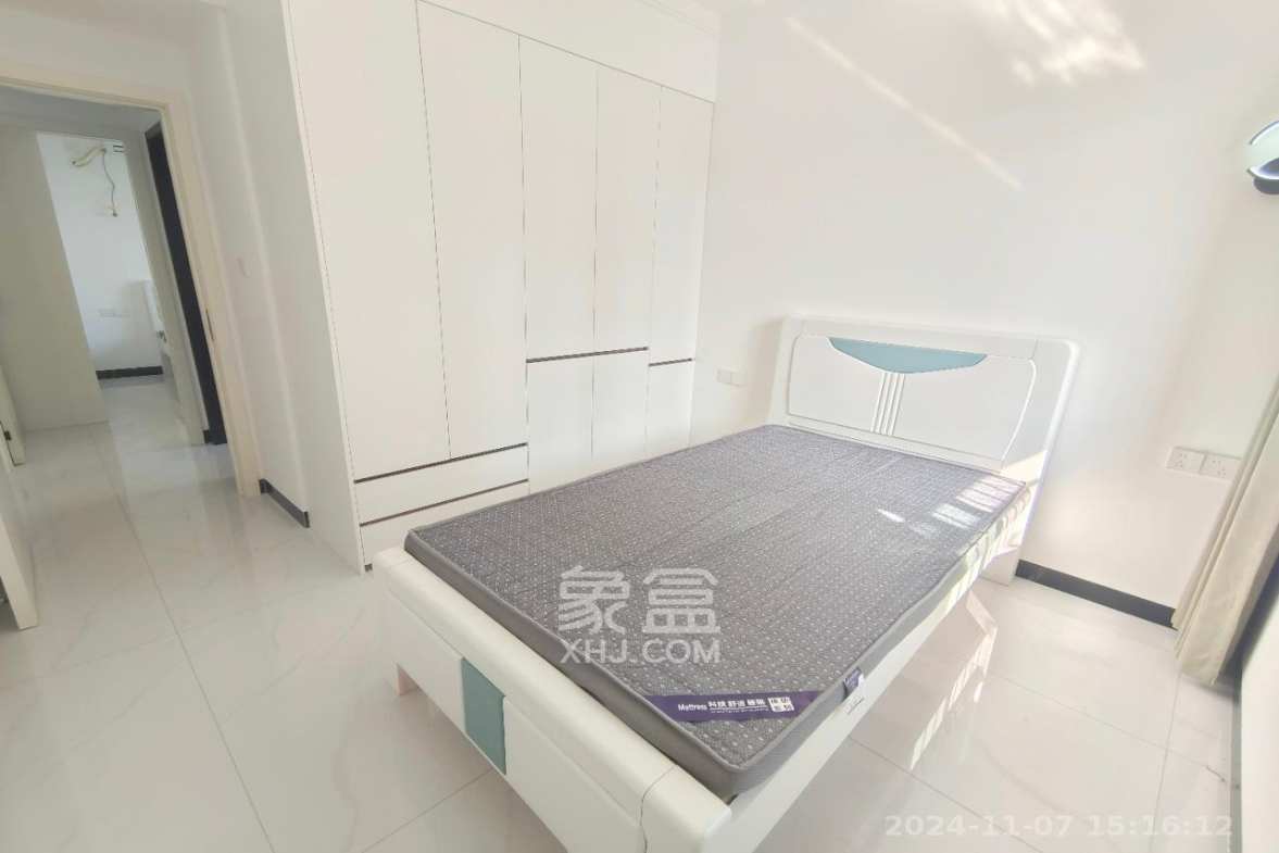 和景家园  2室1厅1卫    2000.0元/月室内图