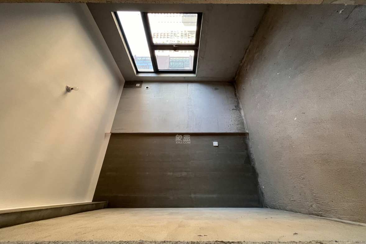 中建钰和城  4室2厅2卫    2000.0元/月室内图