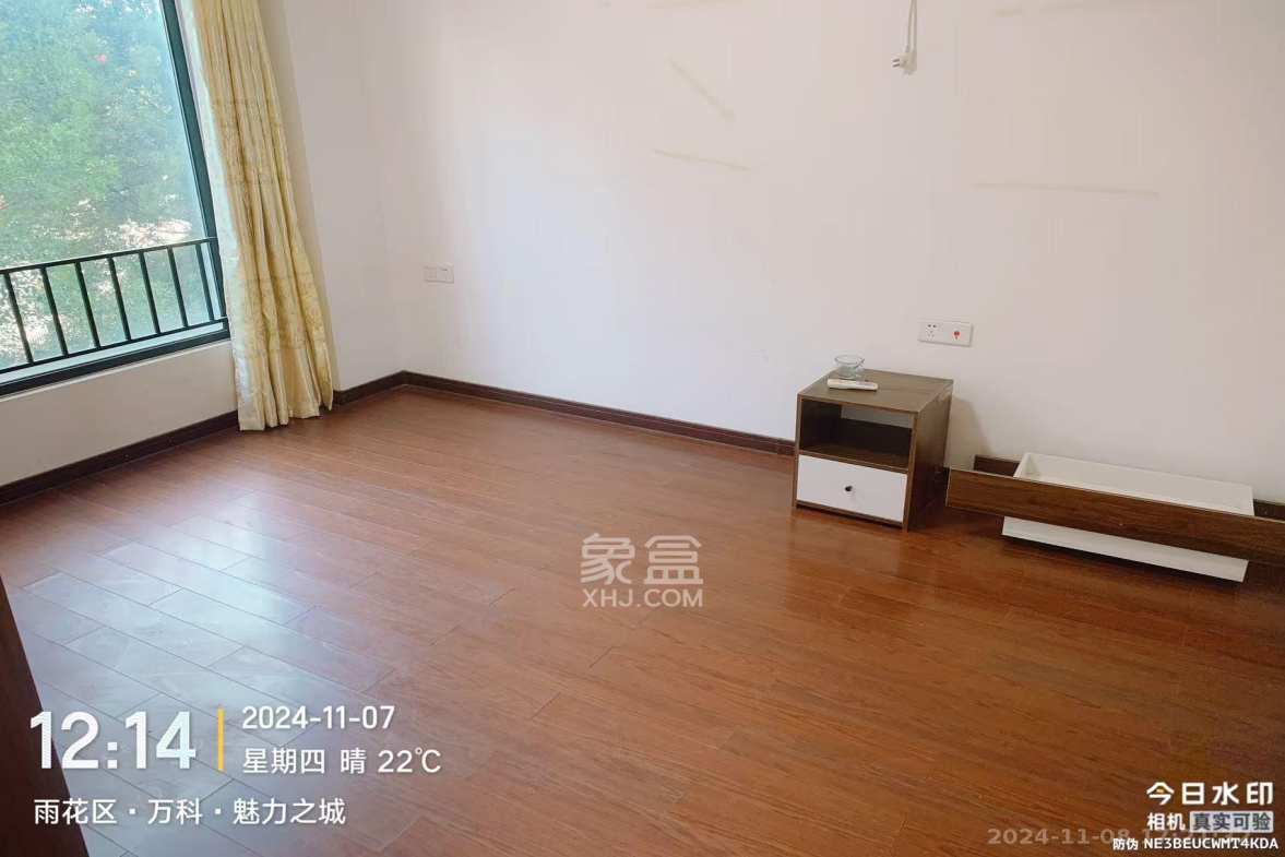 万科魅力之城非凡里  3室2厅1卫   2500.00元/月室内图