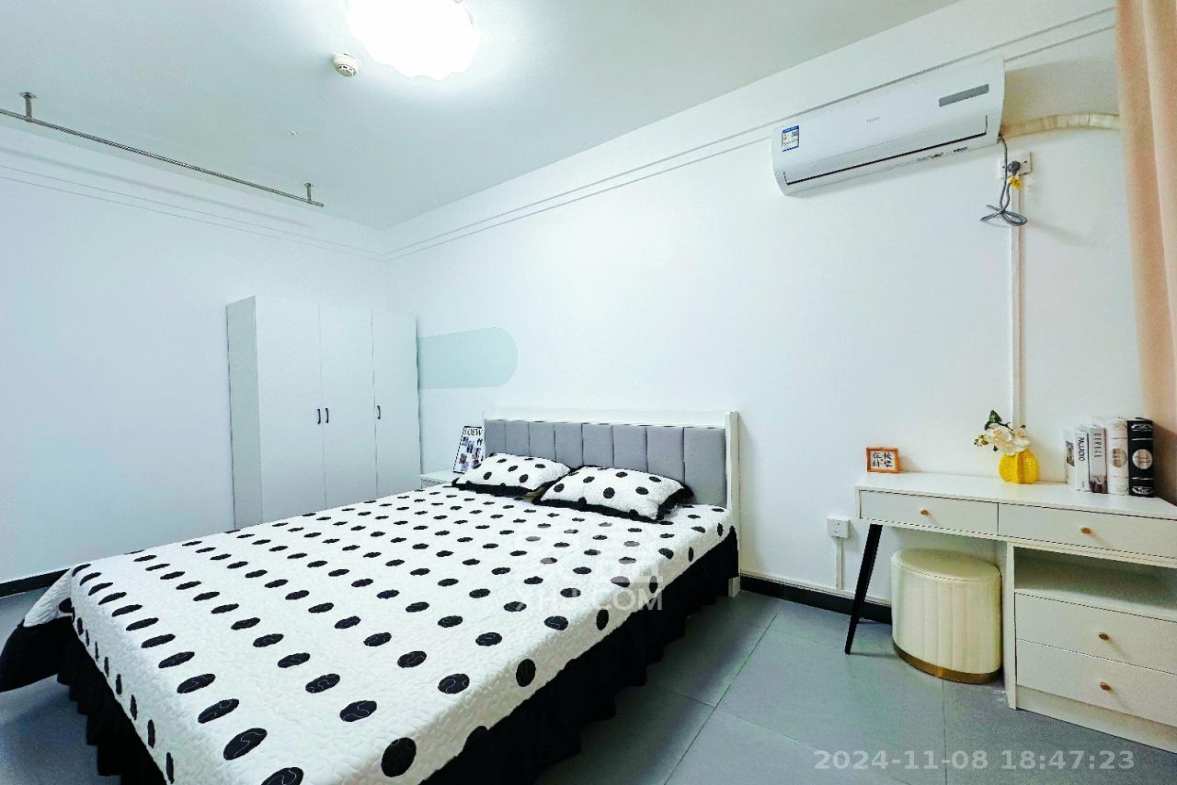 众东国际  1室1厅1卫   2300.00元/月室内图