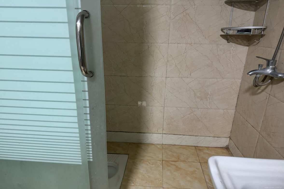 万象凯旋湾  1室1厅1卫   1600.00元/月室内图