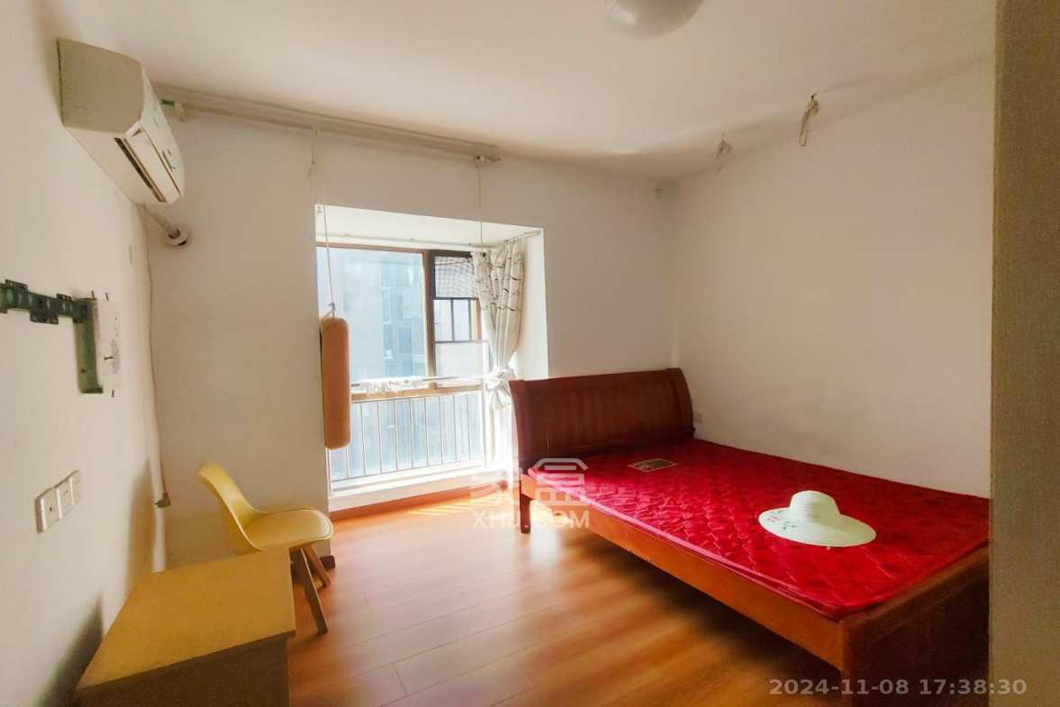 锑都家园  3室2厅2卫   1600.00元/月室内图