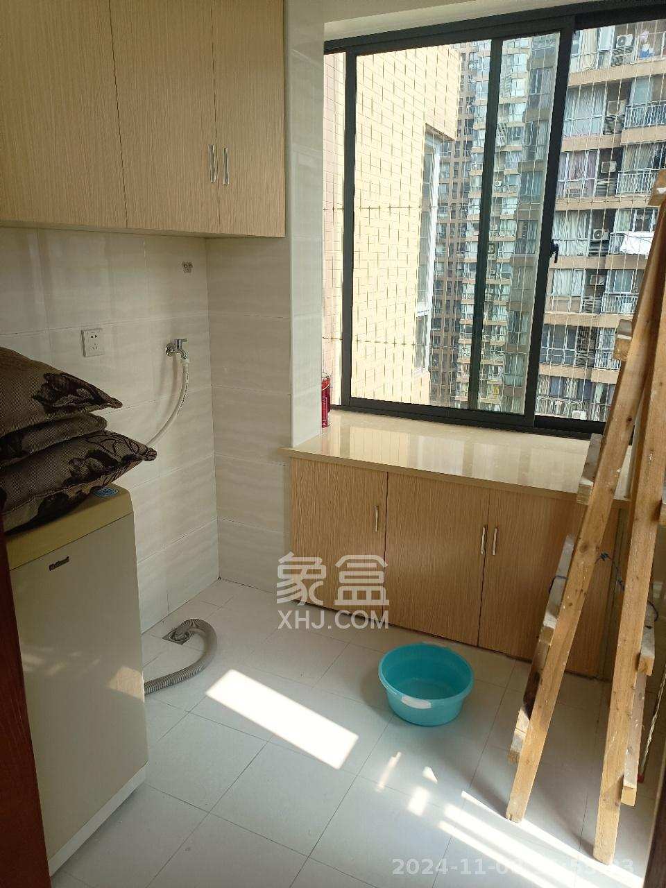 万博汇  2室1厅1卫   3000.00元/月室内图