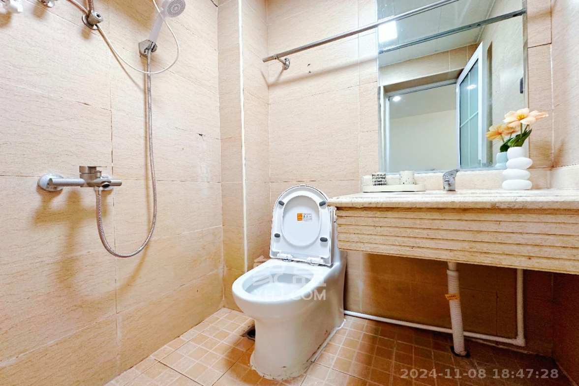 众东国际  1室1厅1卫   2300.00元/月室内图
