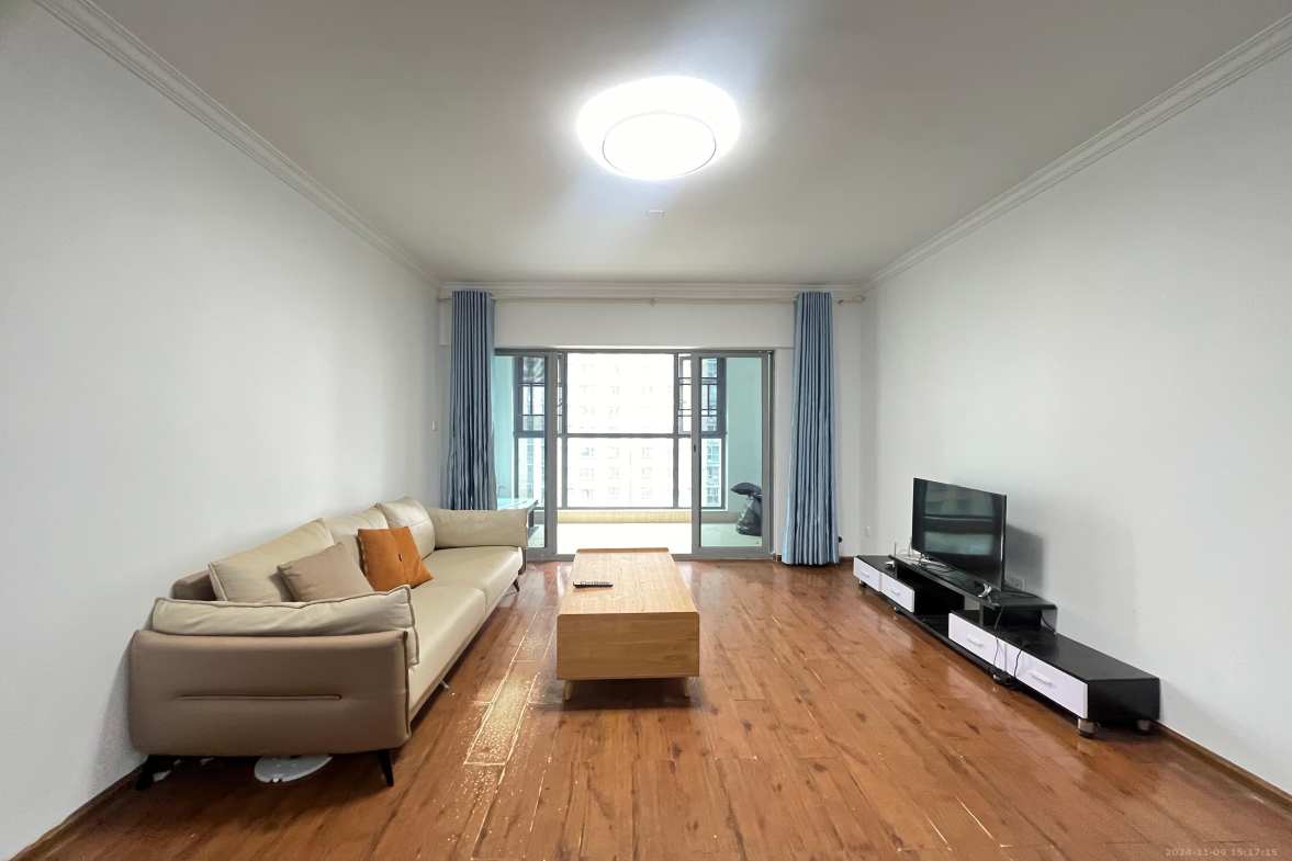 潇湘奥林匹克花园 3室2厅1卫 2300.0元/月 潇湘奥林匹克花园 3室2厅1卫 2300.0元/月室内图