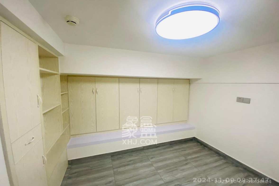 龙湖湘江星座（祺鑫星座公寓）  2室1厅1卫   2200.00元/月室内图