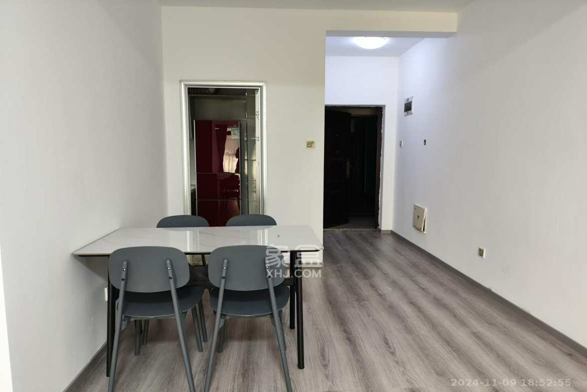 香江锦城 3室1厅1卫 3000.0元/月 香江锦城 3室1厅1卫 3000.0元/月室内图