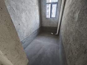 棠湖城市场广场  4室2厅2卫    96.8万