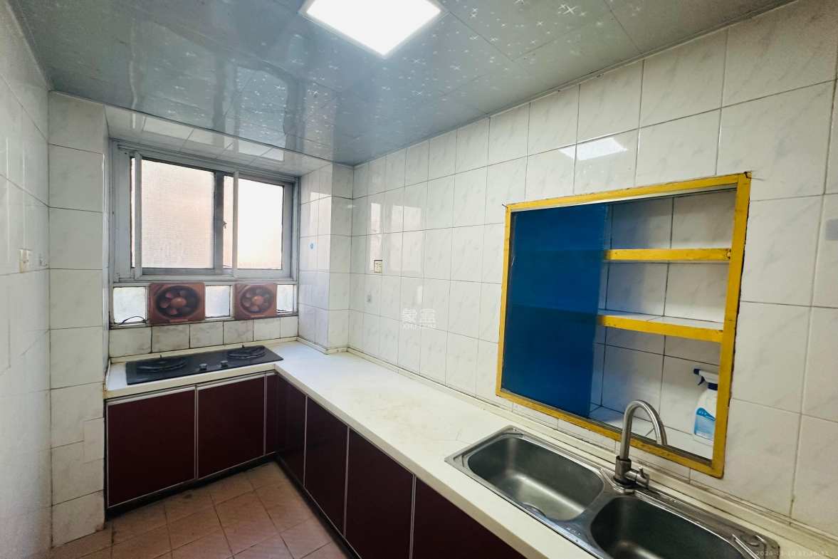 交通技校宿舍  2室1厅1卫    2400.0元/月室内图