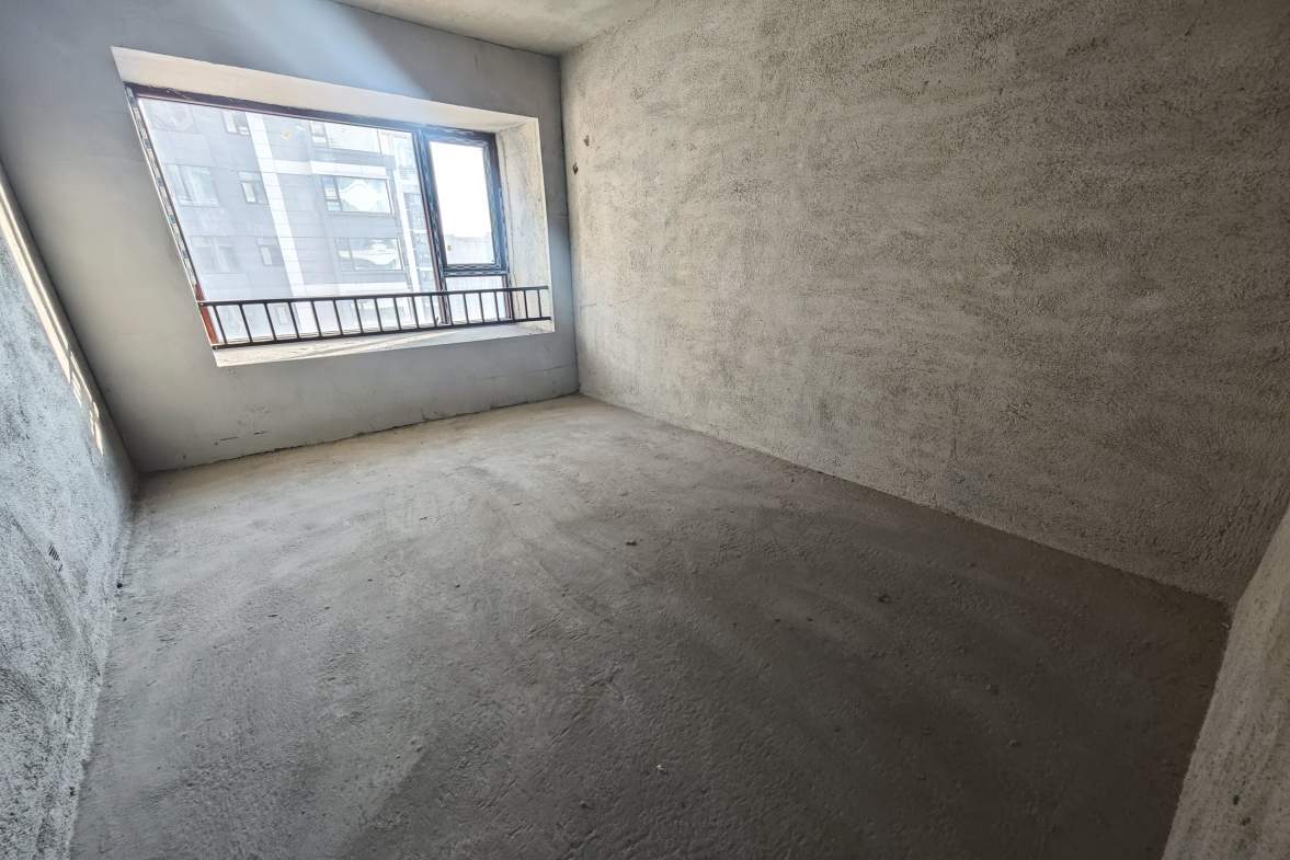 棠湖城市场广场 4室2厅2卫 96.8万 棠湖城市场广场 4室2厅2卫 96.8万卧室