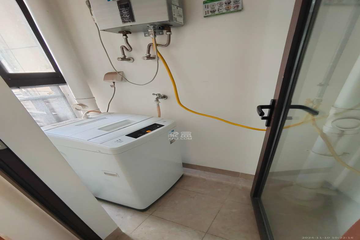 中建信和城  1室0厅0卫   1500.00元/月室内图