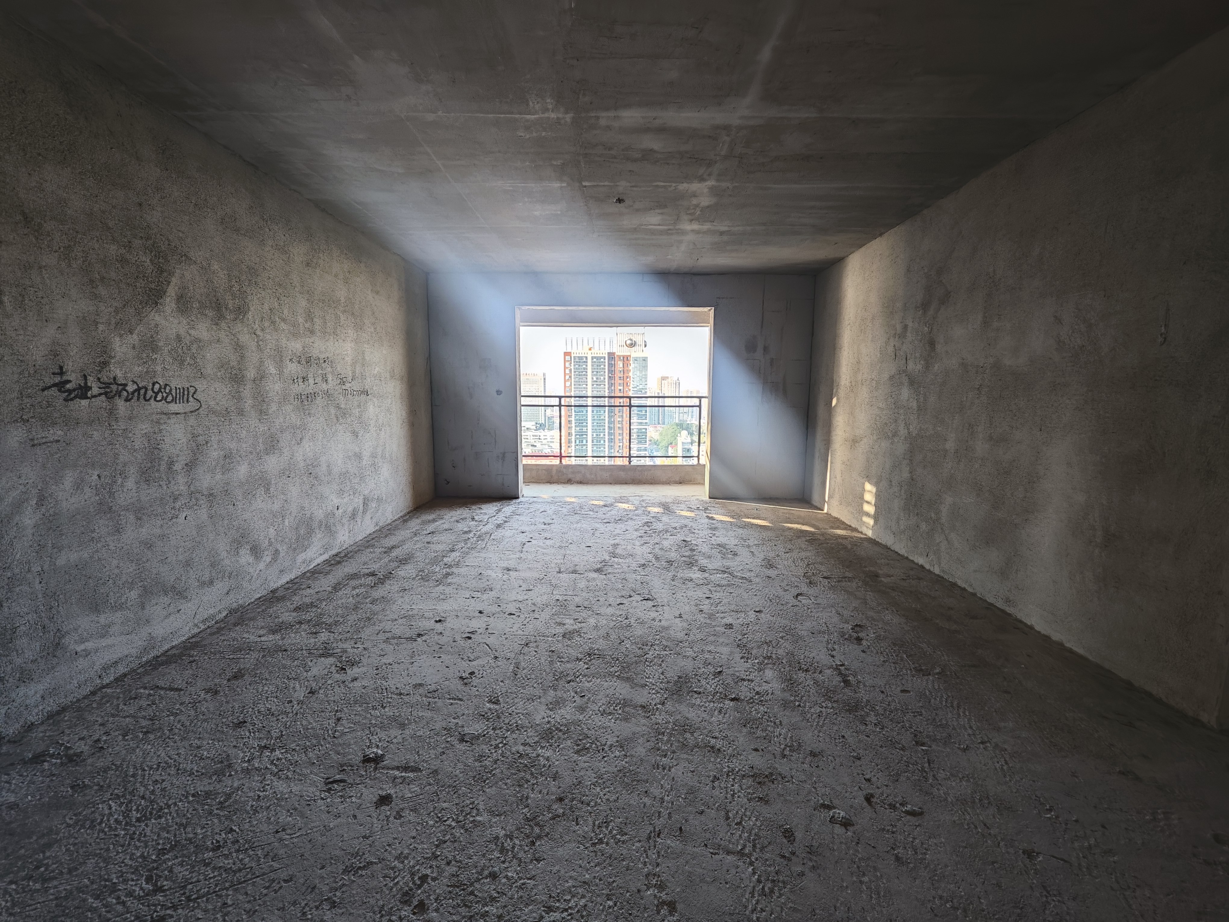 棠湖城市场广场  1室0厅0卫    108.0万