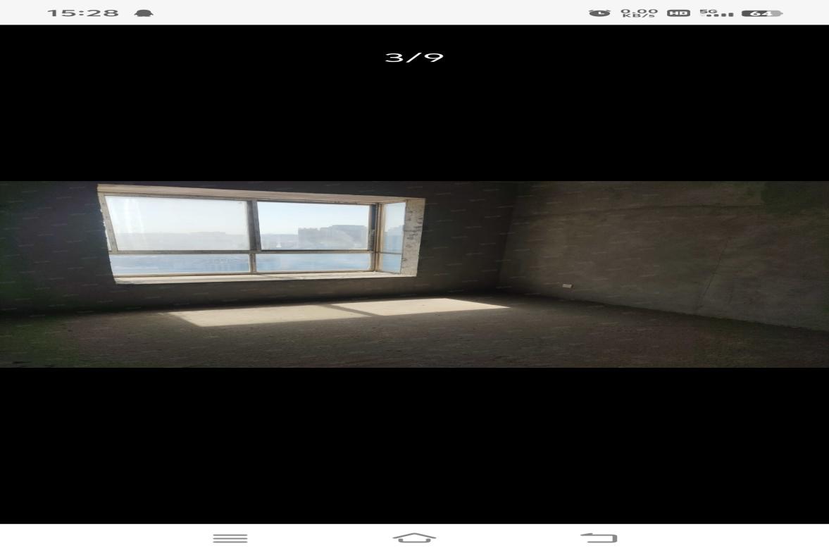 华湘贵府 3室2厅2卫 98.0万 华湘贵府 3室2厅2卫 98.0万客厅