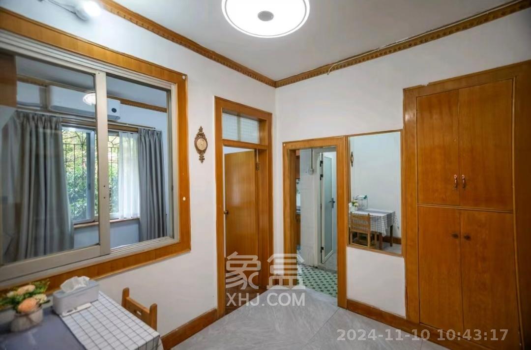 湖南大学红叶楼  3室1厅1卫   3200.00元/月