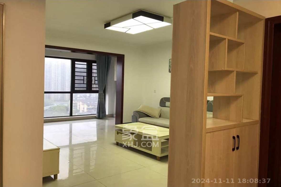 鑫利家园  3室1厅1卫   2600.00元/月室内图