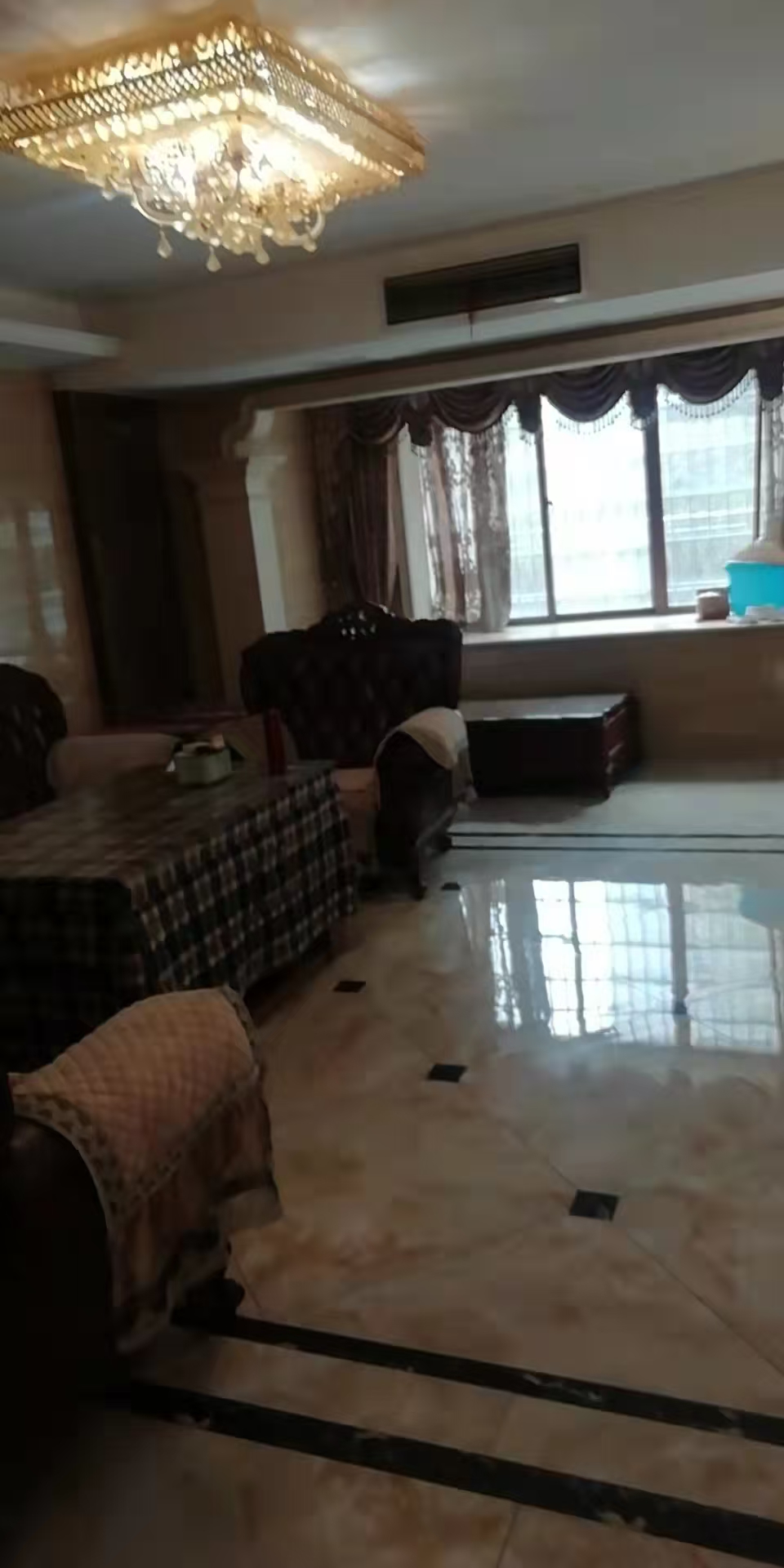 新公安局民警住宅小区  4室1厅1卫    3000.0元/月