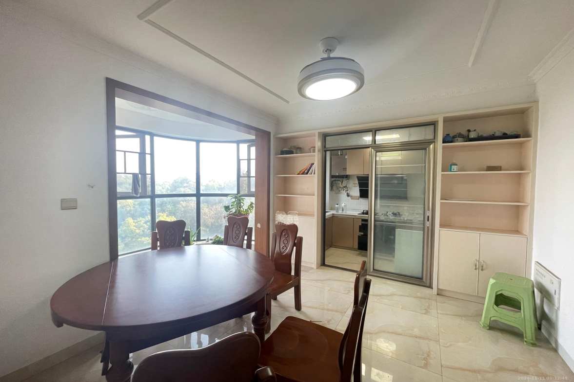 保利城（中航城国际社区、郡原美村）  3室2厅2卫   2600.00元/月室内图