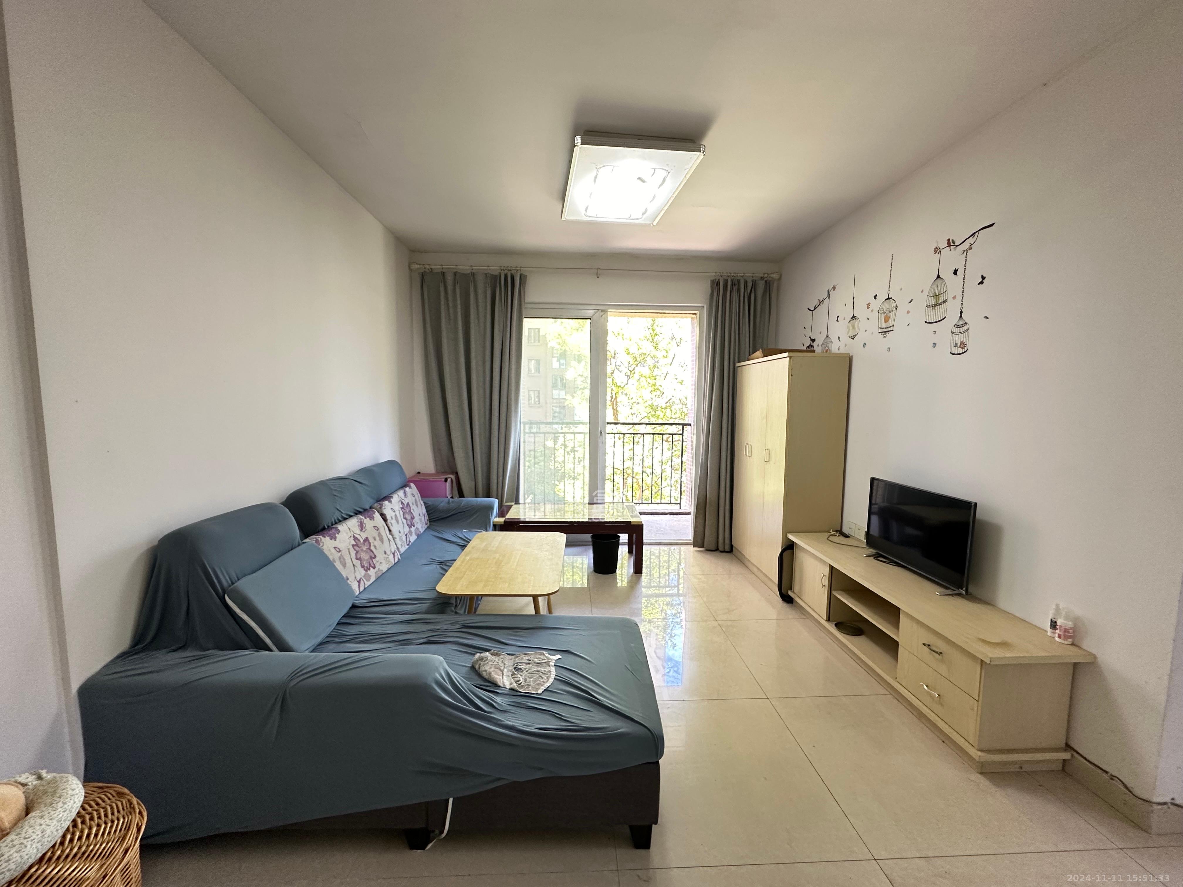 蓝光幸福满庭  2室2厅1卫    1700.0元/月