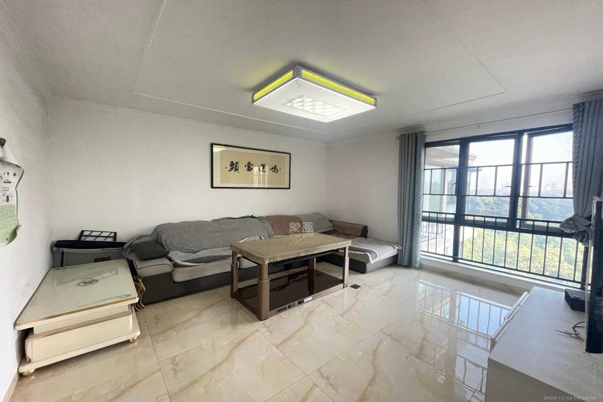 保利城（中航城国际社区、郡原美村）  3室2厅2卫   2600.00元/月室内图1