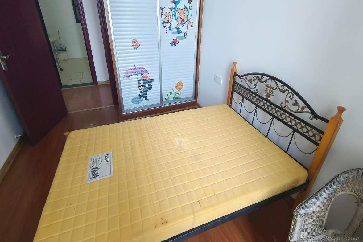 湘江世纪城临江苑  3室2厅2卫   2600.00元/月室内图