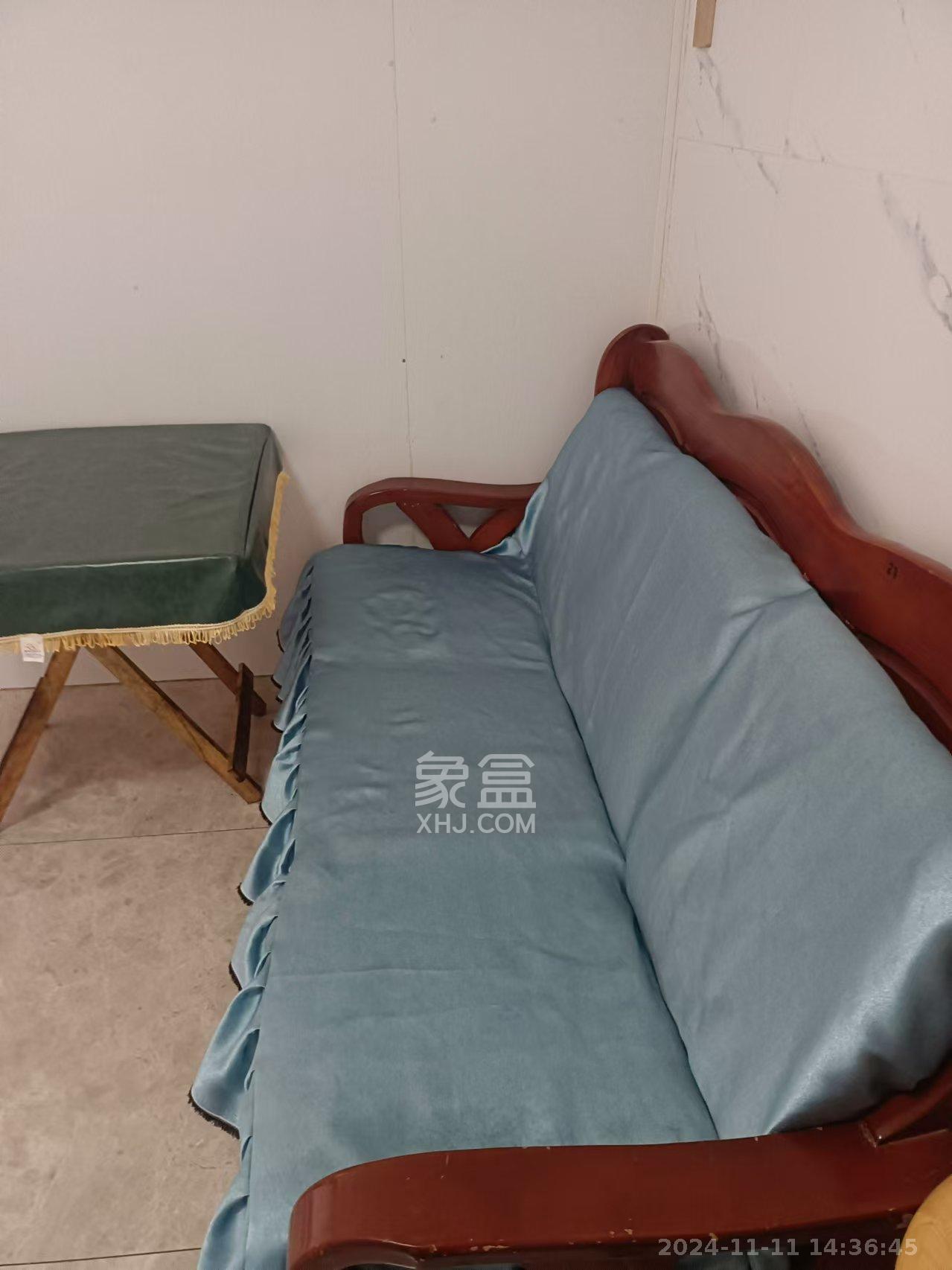 和康园小区  1室0厅0卫    1200.0元/月