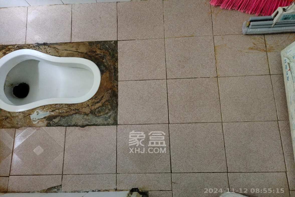 五一东村  2室2厅1卫   1600.00元/月室内图