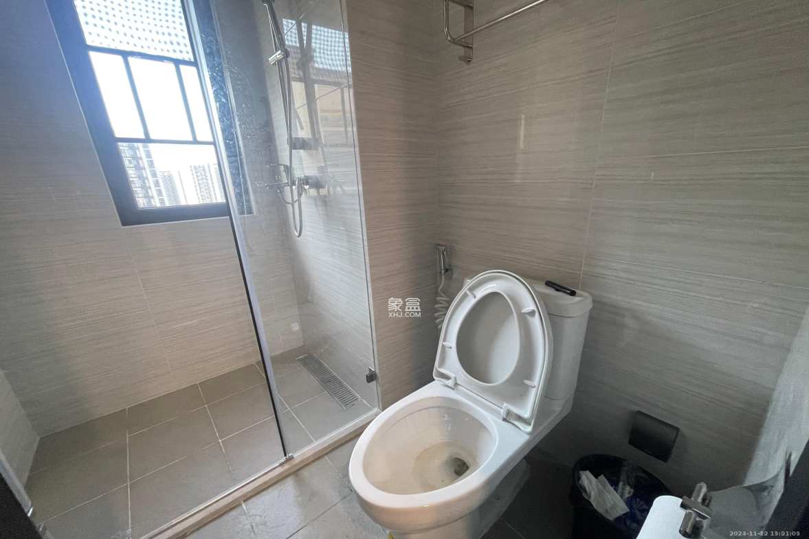 长沙美的麓府  4室2厅2卫   3500.00元/月室内图