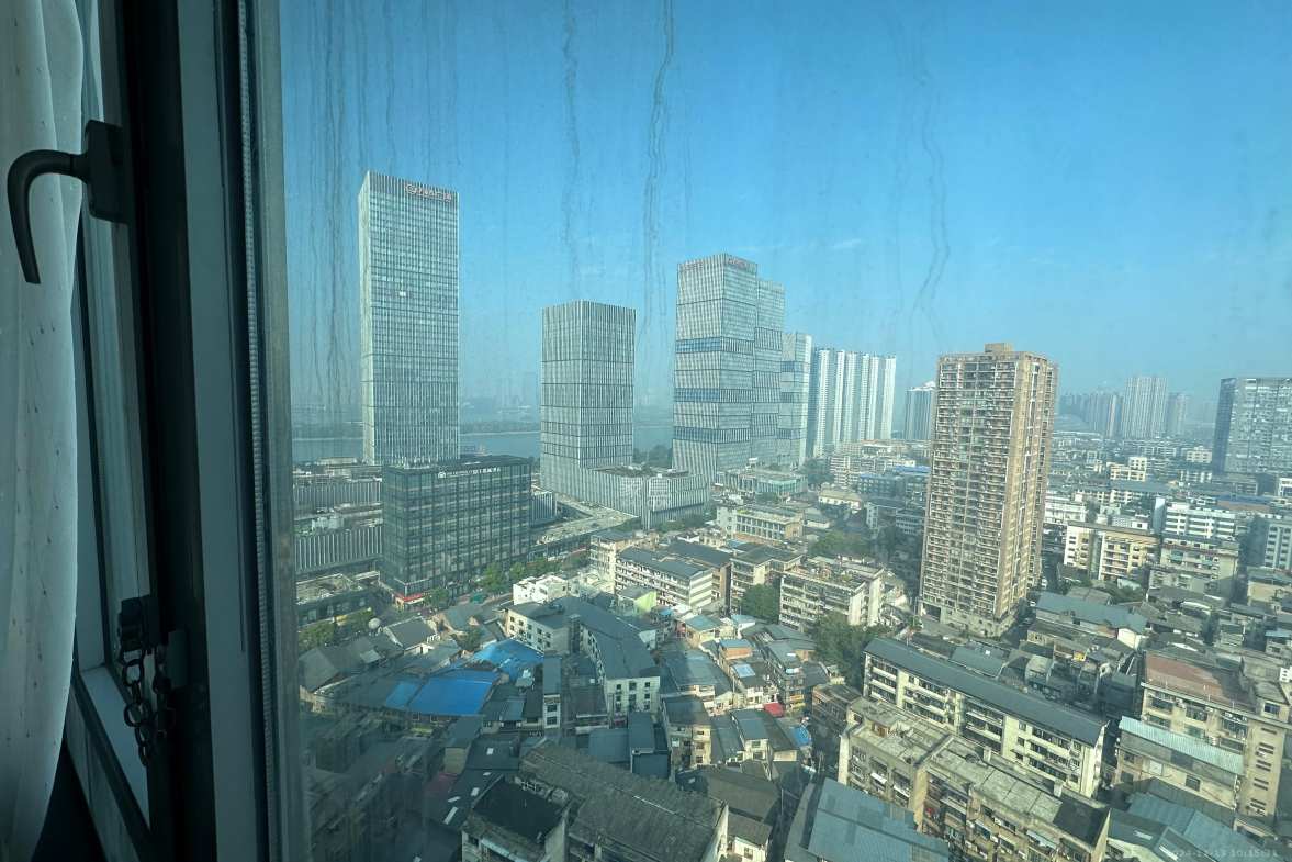 五一中央领御  1室1厅1卫   2000.00元/月室内图