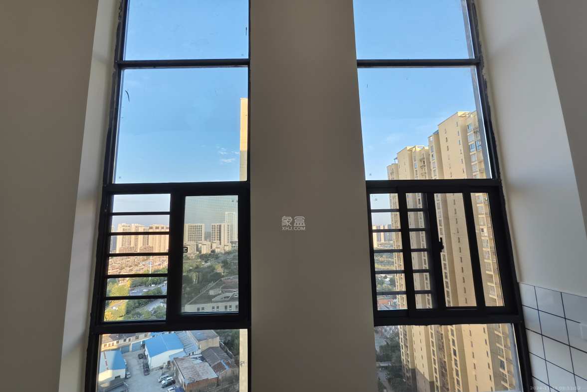 MOMA当代广场 1室1厅1卫 1400.0元/月 MOMA当代广场 1室1厅1卫 1400.0元/月室内图