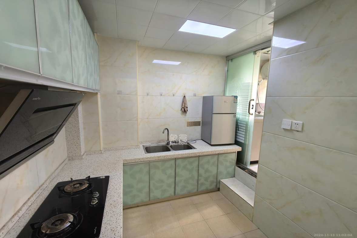 嘉顺苑  1室1厅1卫    1500.0元/月室内图