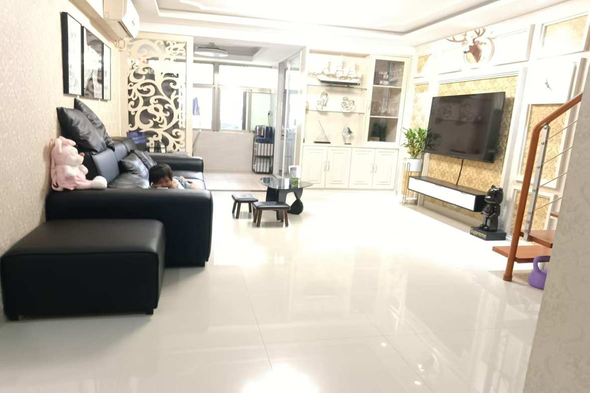 华林广场  2室2厅2卫   88.00万室内图1