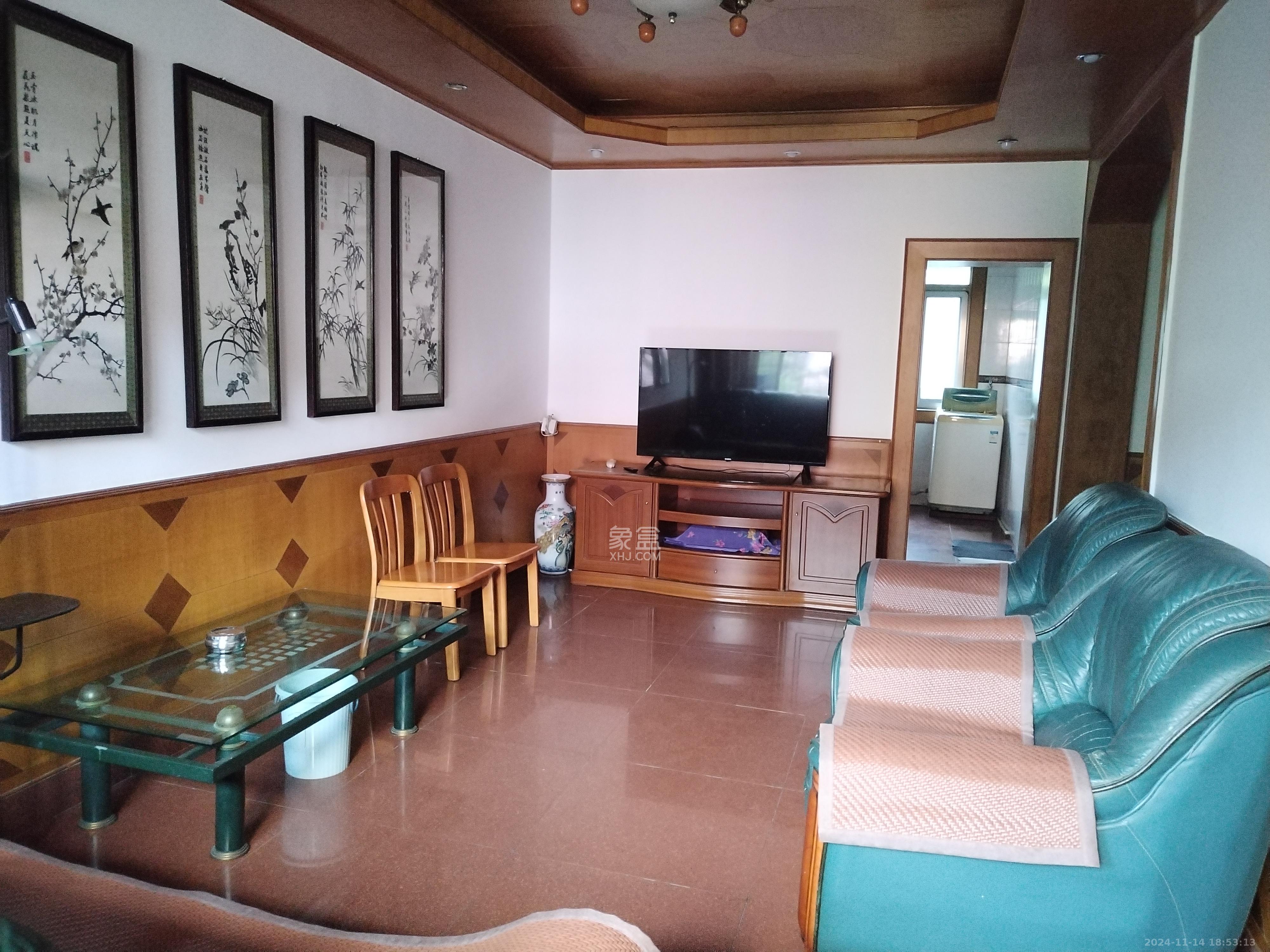 建湘新村  2室2厅1卫    2000.0元/月