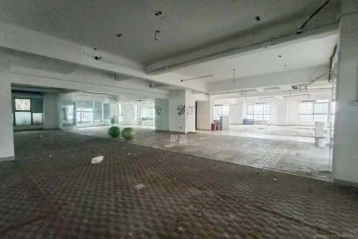 保利麓谷林语I区  1室1厅0卫   12150.00元/月室内图