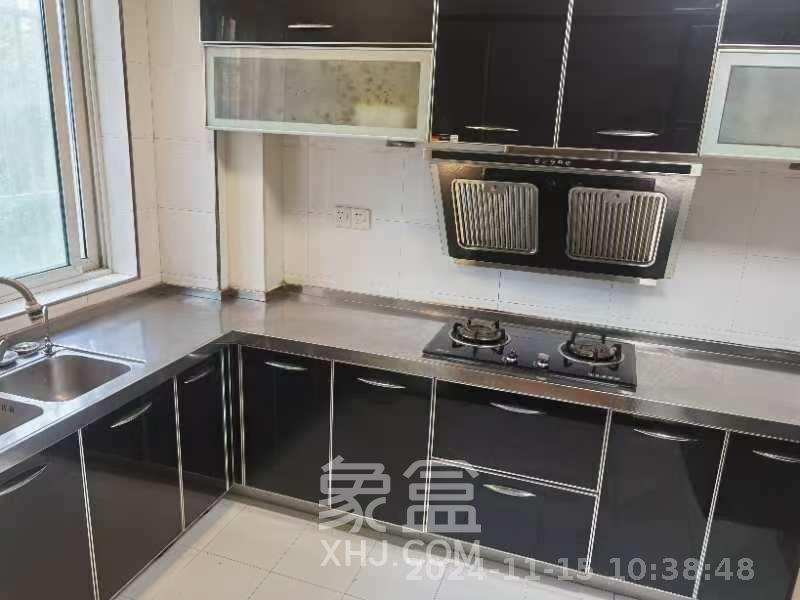 长房西郡  3室2厅2卫   3000.00元/月室内图