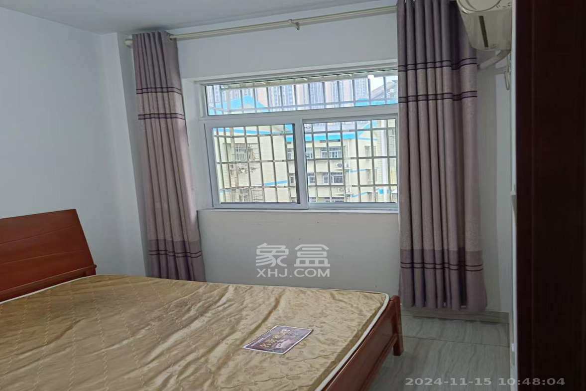 友兴家园  1室0厅0卫   1100.00元/月室内图1