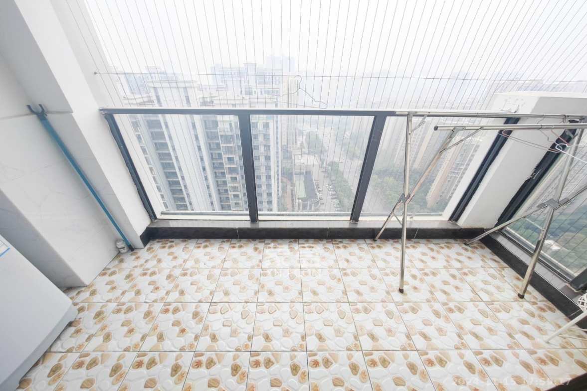 天翼花园（中国电信单位房）  3室2厅1卫    2800.0元/月室内图