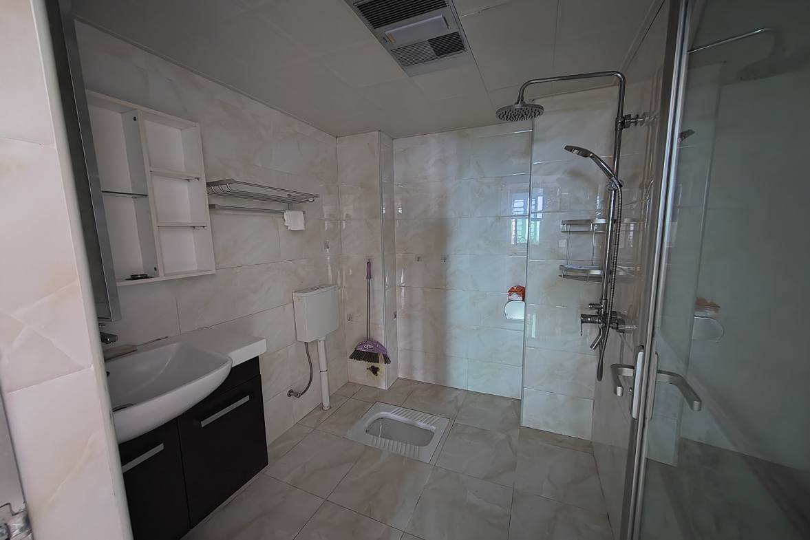 恒隆国际 2室1厅1卫 1280.0元/月 恒隆国际 2室1厅1卫 1280.0元/月室内图