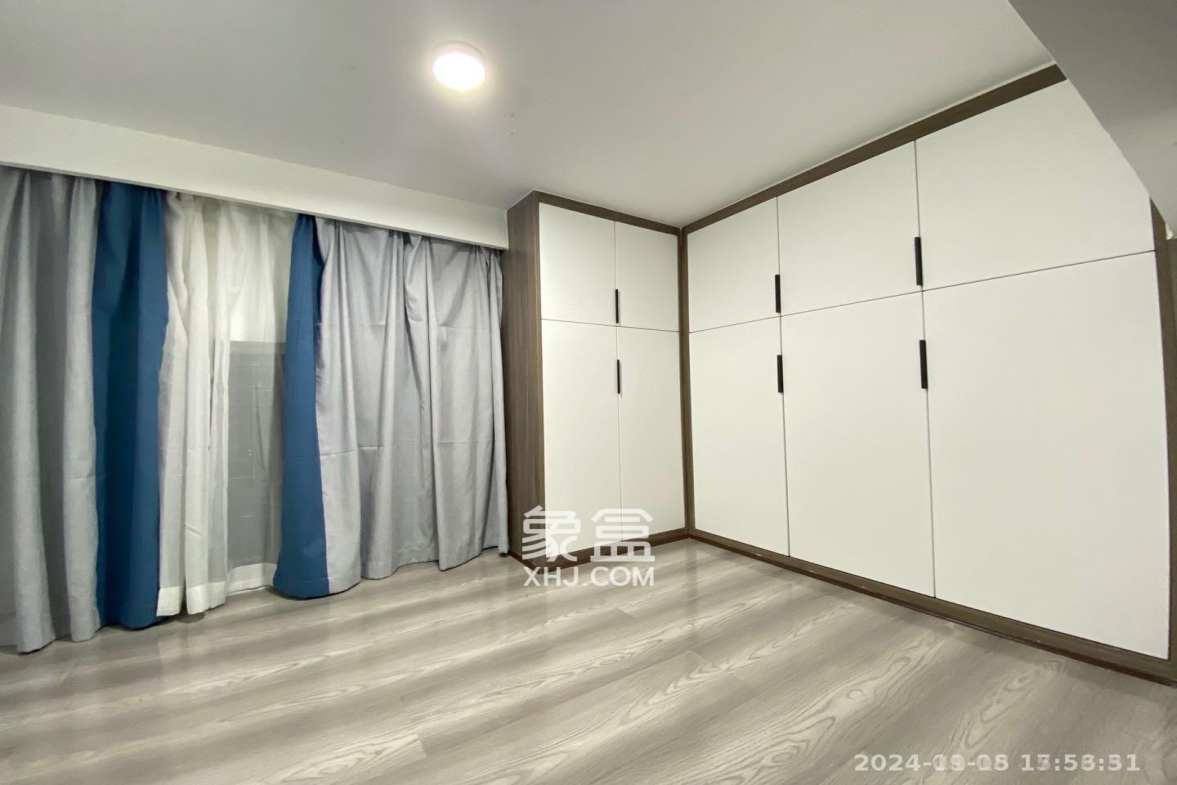 弘坤云寓  1室0厅0卫   1800.00元/月室内图