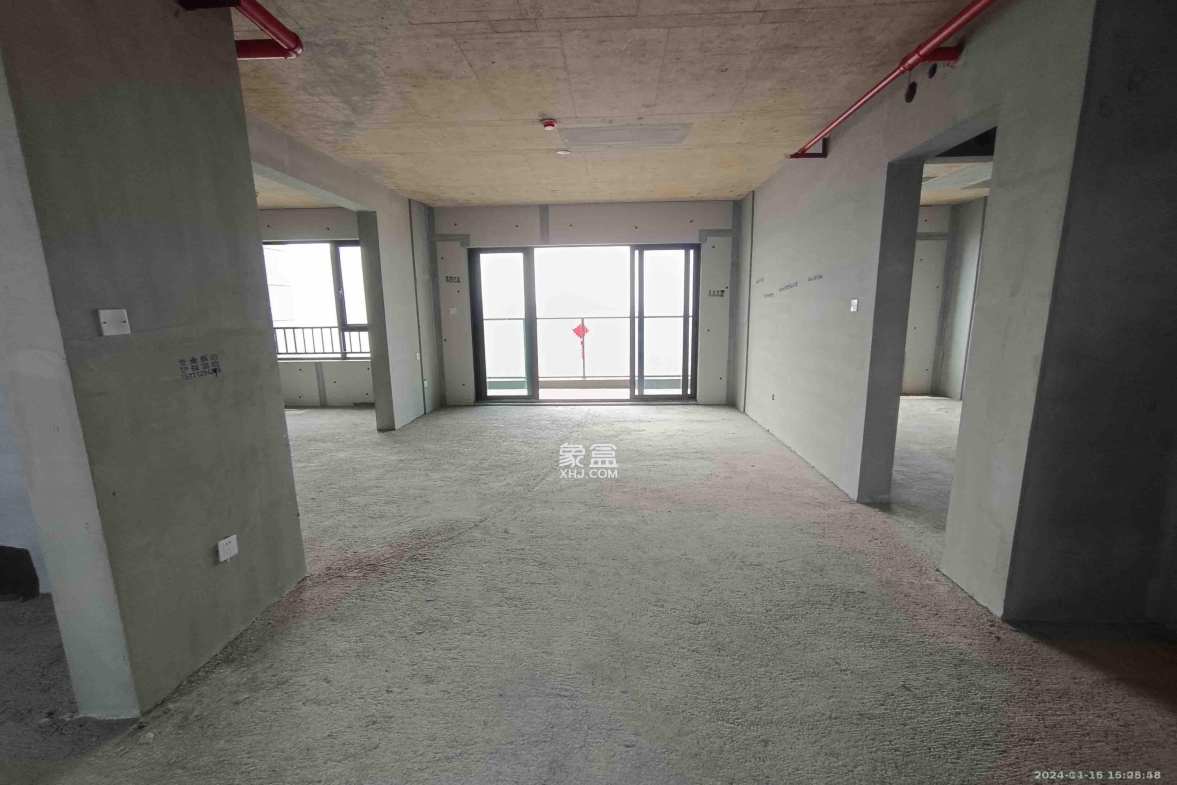 正荣滨江紫阙台  4室2厅2卫   2500.00元/月室内图1