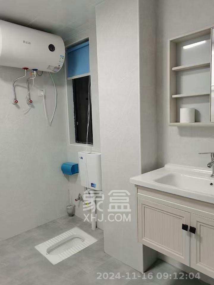 南山梅溪一方  2室2厅1卫    2200.0元/月室内图